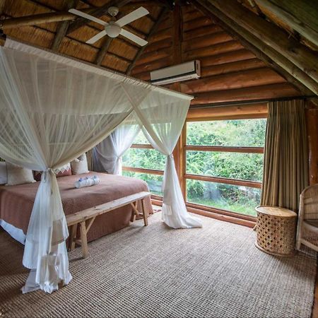 Rhino River Lodge Manyoni Private Game Reserve Extérieur photo