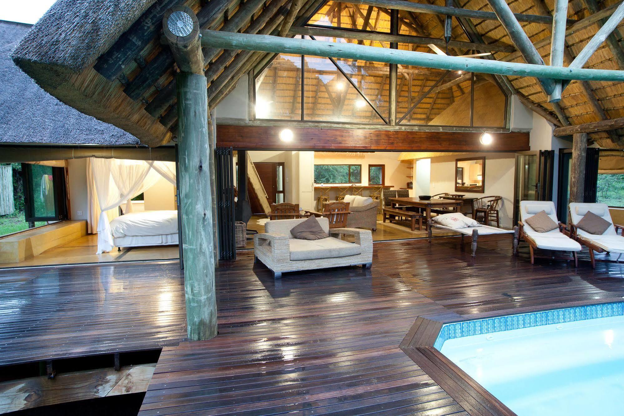 Rhino River Lodge Manyoni Private Game Reserve Extérieur photo